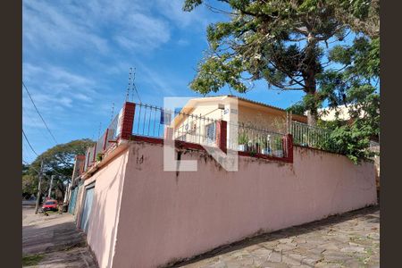 Casa à venda com 149m², 4 quartos e 3 vagasFachada