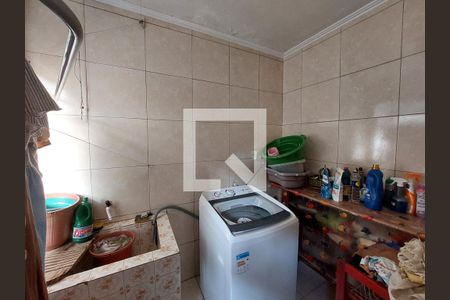 Casa à venda com 149m², 4 quartos e 3 vagasÁrea de Serviço 1