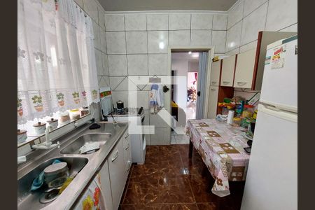 Casa à venda com 149m², 4 quartos e 3 vagasCozinha 