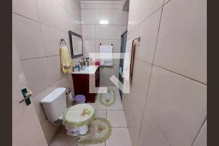 Casa à venda com 149m², 4 quartos e 3 vagasBanheiro 1