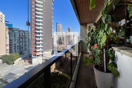 Sacada de apartamento à venda com 4 quartos, 450m² em Indianópolis, São Paulo