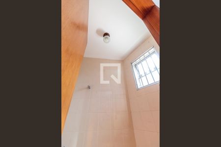 Casa à venda com 208m², 3 quartos e 2 vagas Casa à venda com 208m², 3 quartos e 2 vagasLavabo