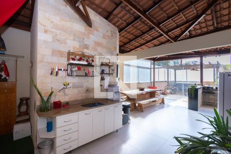 Apartamento à venda com 340m², 3 quartos e 3 vagasCobertura - Espaço Gourmet