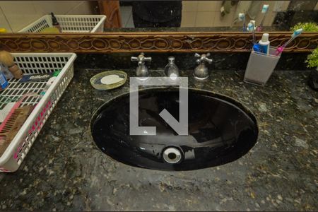 Apartamento à venda com 180m², 5 quartos e 3 vagas Apartamento à venda com 180m², 5 quartos e 3 vagasBanheiro da Suíte 3