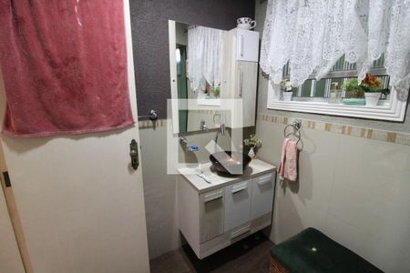 Banheiro de casa à venda com 2 quartos, 140m² em Jardim Santa Adelia, São Paulo