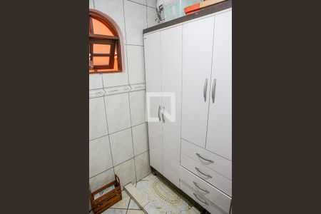Casa à venda com 250m², 2 quartos e 8 vagas Casa à venda com 250m², 2 quartos e 8 vagasBanheiro