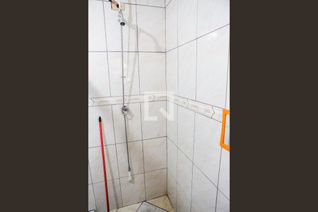 Casa à venda com 250m², 2 quartos e 8 vagas Casa à venda com 250m², 2 quartos e 8 vagasBanheiro da Suíte