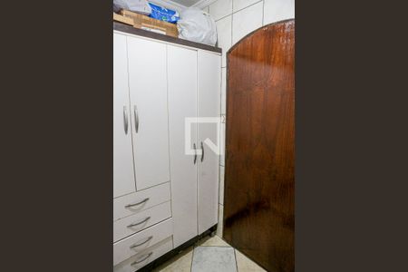 Casa à venda com 250m², 2 quartos e 8 vagas Casa à venda com 250m², 2 quartos e 8 vagasBanheiro