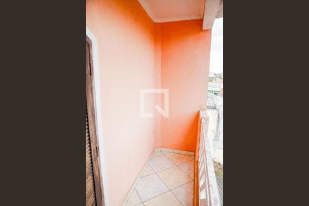 Casa à venda com 250m², 2 quartos e 8 vagas Casa à venda com 250m², 2 quartos e 8 vagasVaranda do Quarto 2