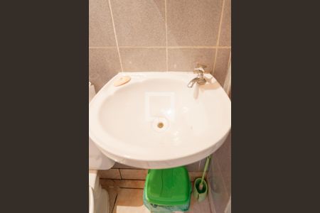 Casa à venda com 290m², 4 quartos e 1 vagaBanheiro 2