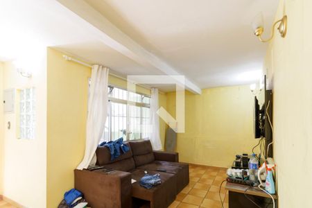 Casa à venda com 290m², 4 quartos e 1 vagaSala