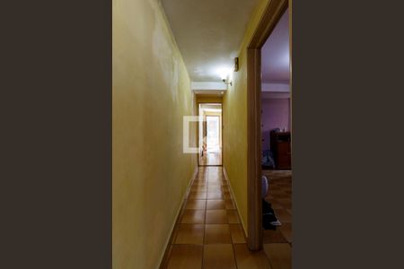 Casa à venda com 290m², 4 quartos e 1 vagaCorredor