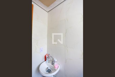 Apartamento à venda com 43m², 2 quartos e sem vaga Apartamento à venda com 43m², 2 quartos e sem vagaBanheiro