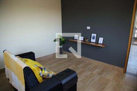 Sala de casa para alugar com 1 quarto, 55m² em Umuarama, Osasco