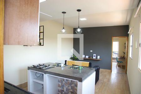 Cozinha de casa para alugar com 1 quarto, 55m² em Umuarama, Osasco