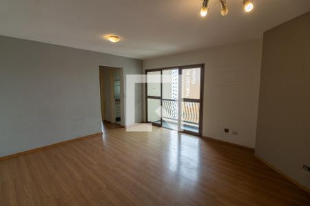 Sala de apartamento à venda com 2 quartos, 80m² em Chácara Agrindus, Taboão da Serra