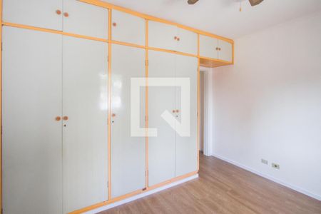 Suíte de casa à venda com 3 quartos, 162m² em Santo Amaro, São Paulo