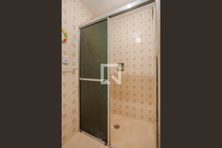 Banheiro de apartamento à venda com 1 quarto, 37m² em Cristo Redentor, Porto Alegre