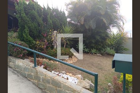 Casa à venda com 220m², 3 quartos e 2 vagasQuintal