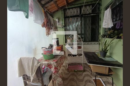 Casa à venda com 220m², 3 quartos e 2 vagasÁrea de Serviço