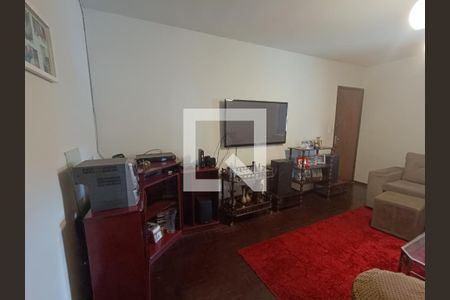 Sala de casa à venda com 3 quartos, 220m² em Alípio de Melo, Belo Horizonte