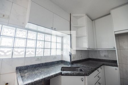 Cozinha de apartamento para alugar com 2 quartos, 80m² em Perdizes, São Paulo