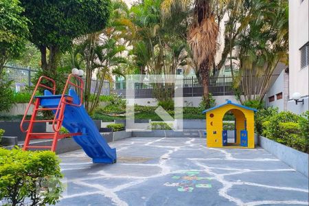 Apartamento à venda com 65m², 3 quartos e 1 vagaÁrea comum - Playground