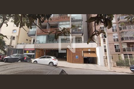 Studio à venda com 30m², 1 quarto e sem vaga Studio à venda com 30m², 1 quarto e sem vagaPlaca