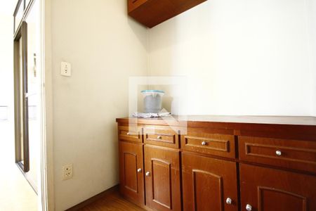 Apartamento para alugar com 90m², 3 quartos e 2 vagasQuarto de Serviço