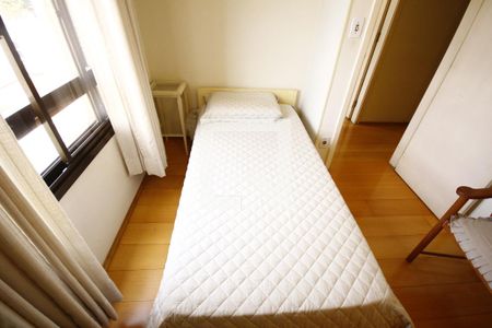 Apartamento para alugar com 90m², 3 quartos e 2 vagasQuarto 2