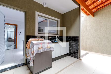 Casa para alugar com 250m², 3 quartos e 4 vagasÁrea de Serviço