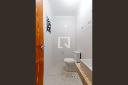 Casa para alugar com 250m², 3 quartos e 4 vagasBanheiro da Garagem