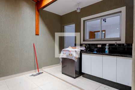 Casa para alugar com 250m², 3 quartos e 4 vagasÁrea de Serviço