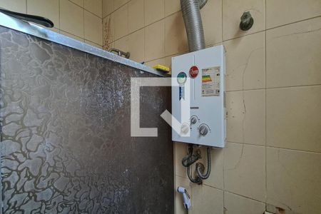 Casa à venda com 217m², 3 quartos e 2 vagasBanheiro