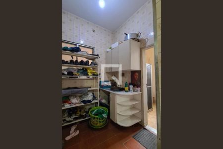 Casa à venda com 217m², 3 quartos e 2 vagasÁrea de Serviço