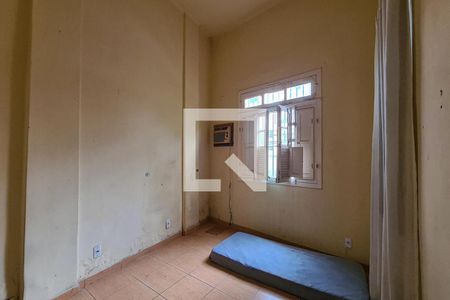 Casa à venda com 217m², 3 quartos e 2 vagasQuarto de Serviço