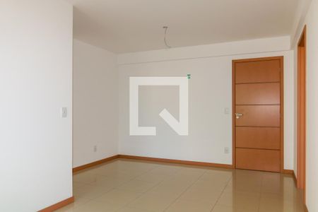 Apartamento para alugar com 76m², 3 quartos e 1 vagaSala