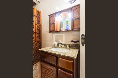 Apartamento à venda com 200m², 3 quartos e 1 vagaBanheiro