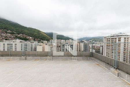 Apartamento à venda com 200m², 3 quartos e 1 vagaTerraço