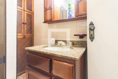 Apartamento à venda com 200m², 3 quartos e 1 vagaBanheiro