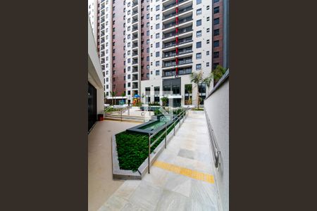 Apartamento à venda com 43m², 2 quartos e 1 vaga Apartamento à venda com 43m², 2 quartos e 1 vagaEntrada
