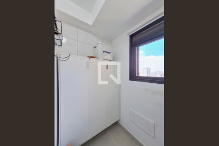 Apartamento à venda com 43m², 2 quartos e 1 vaga Apartamento à venda com 43m², 2 quartos e 1 vagaarea de serviço