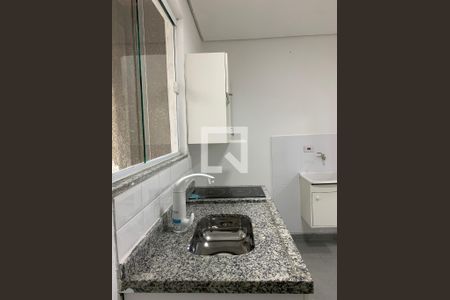 Cozinha - Armários de kitnet/studio para alugar com 1 quarto, 19m² em Jardim Tijuco, Guarulhos