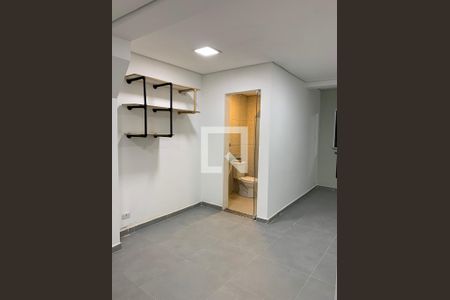 Sala/Quarto de kitnet/studio para alugar com 1 quarto, 19m² em Jardim Tijuco, Guarulhos