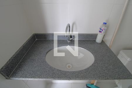 Apartamento para alugar com 33m², 2 quartos e sem vagaBanheiro