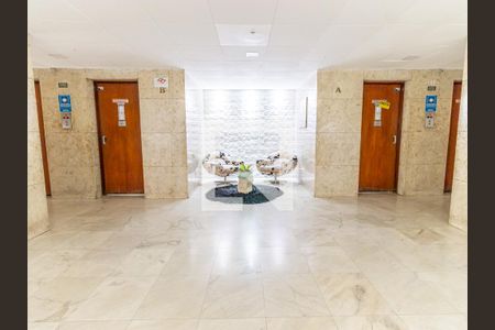 Apartamento à venda com 80m², 2 quartos e 1 vagaÁrea comum - Hall