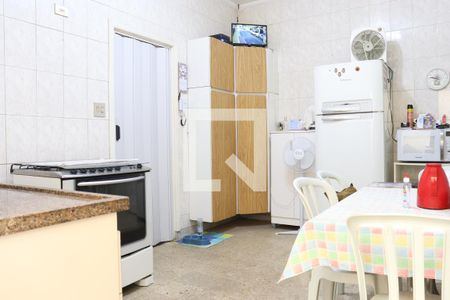 Casa à venda com 193m², 3 quartos e 1 vagaCozinha 