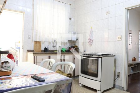 Casa à venda com 193m², 3 quartos e 1 vagaCozinha 