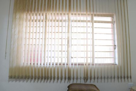 Detalhe da sala  de casa à venda com 3 quartos, 193m² em Bosque, Campinas