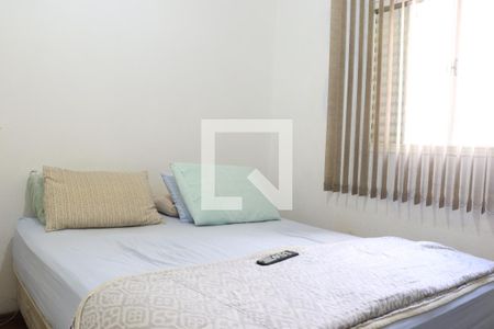 Quarto 1  de casa à venda com 3 quartos, 193m² em Bosque, Campinas